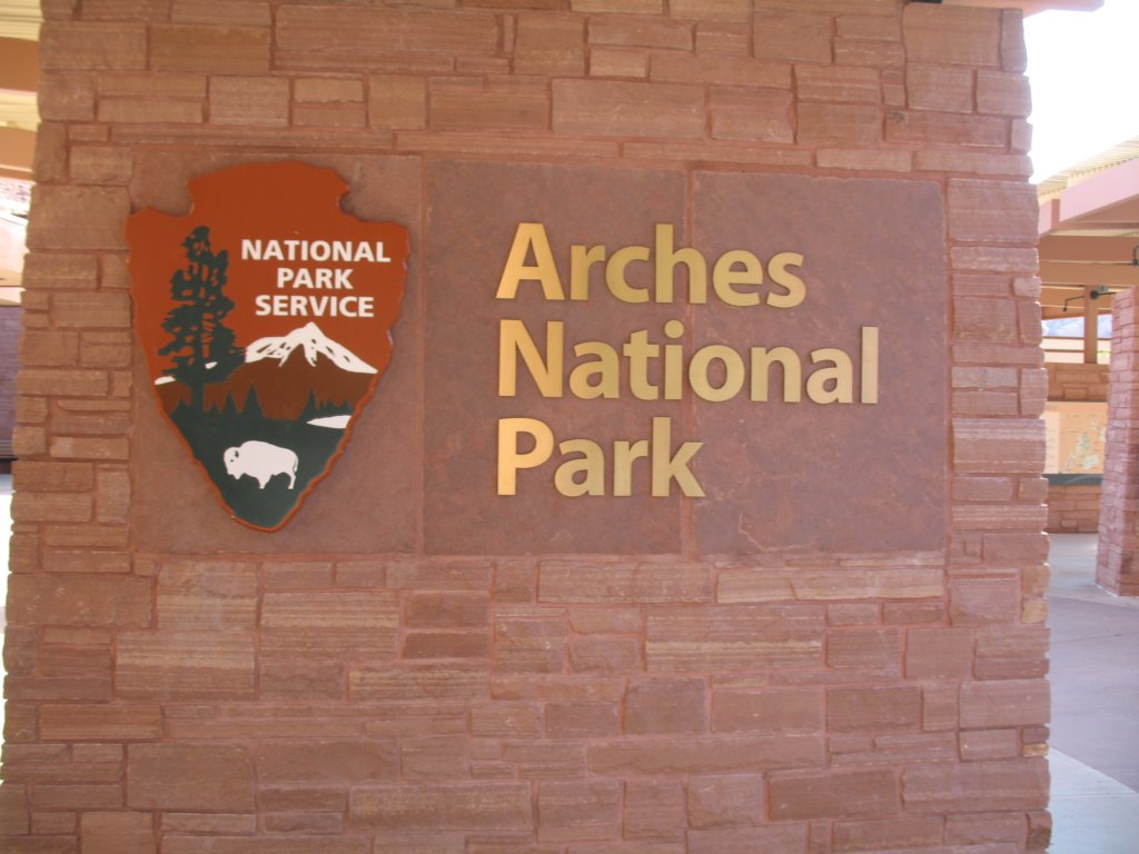 arches001.jpg