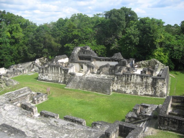 tikal35.jpg