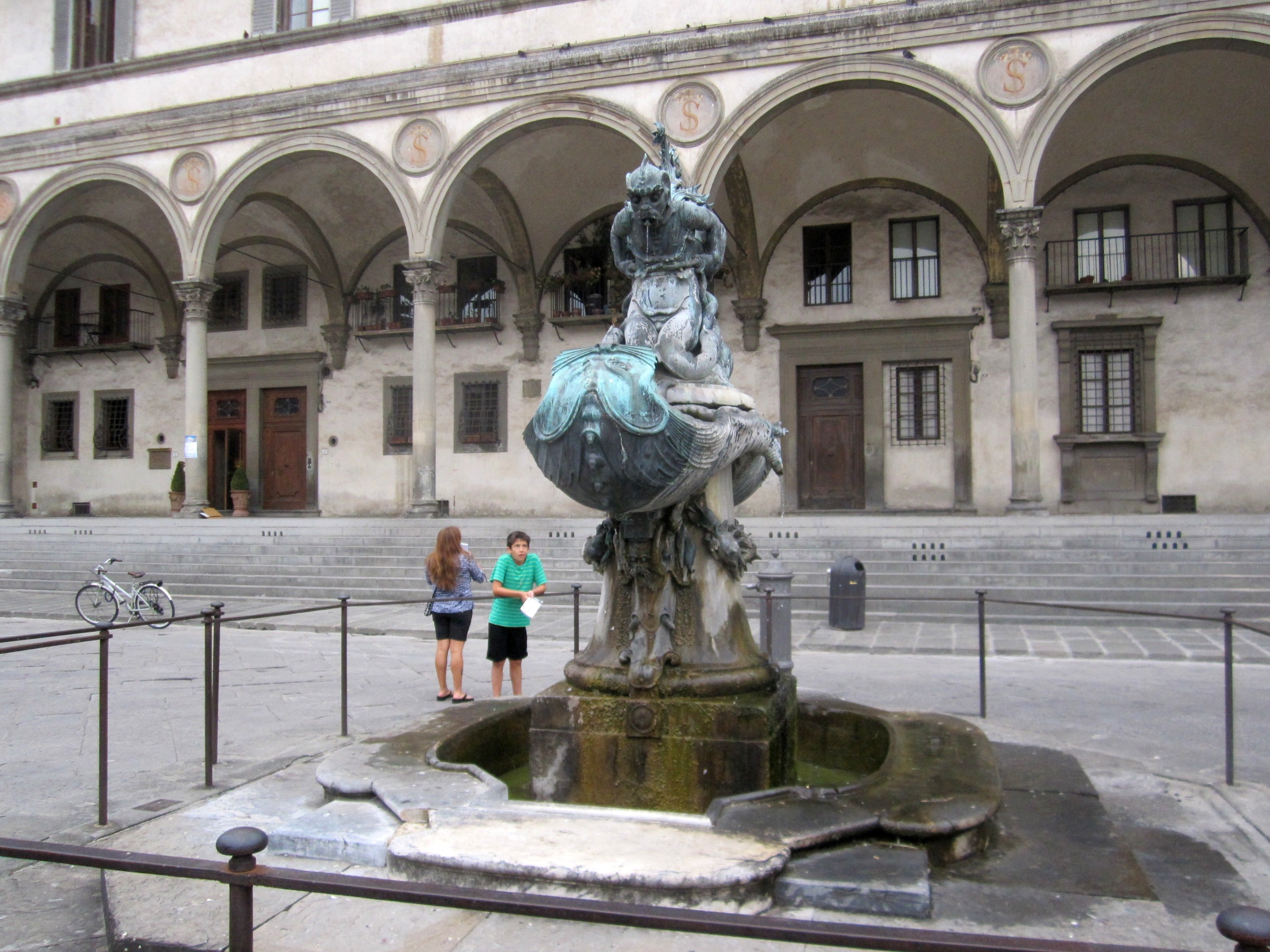 piazzadellasantissimaannunziata.jpg