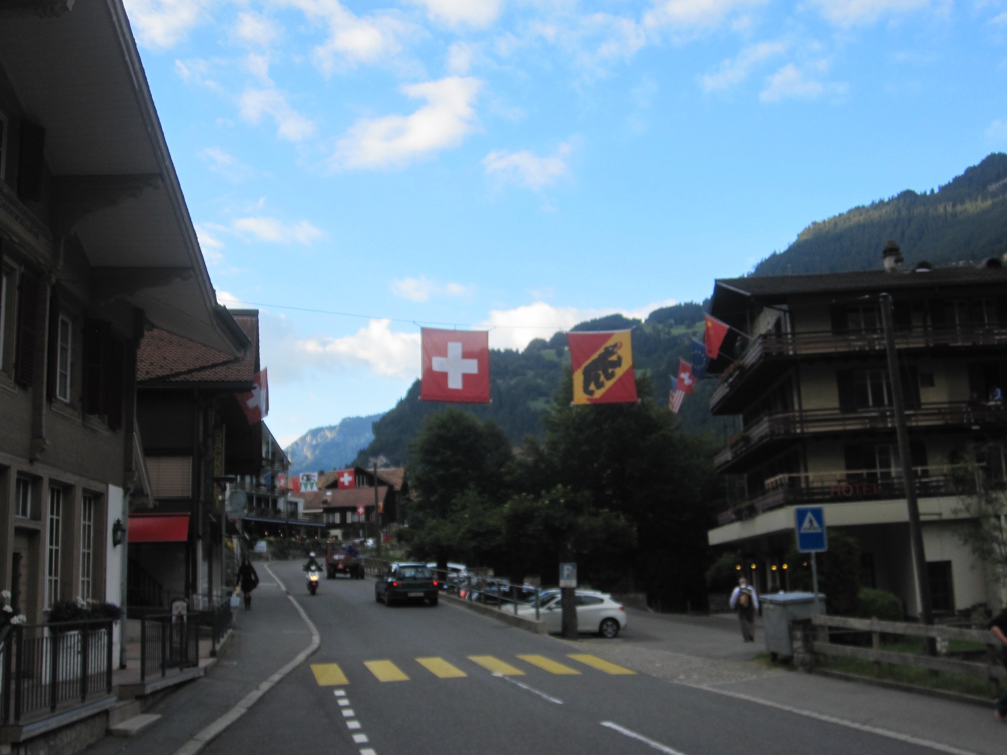 lauterbrunnen3.jpg