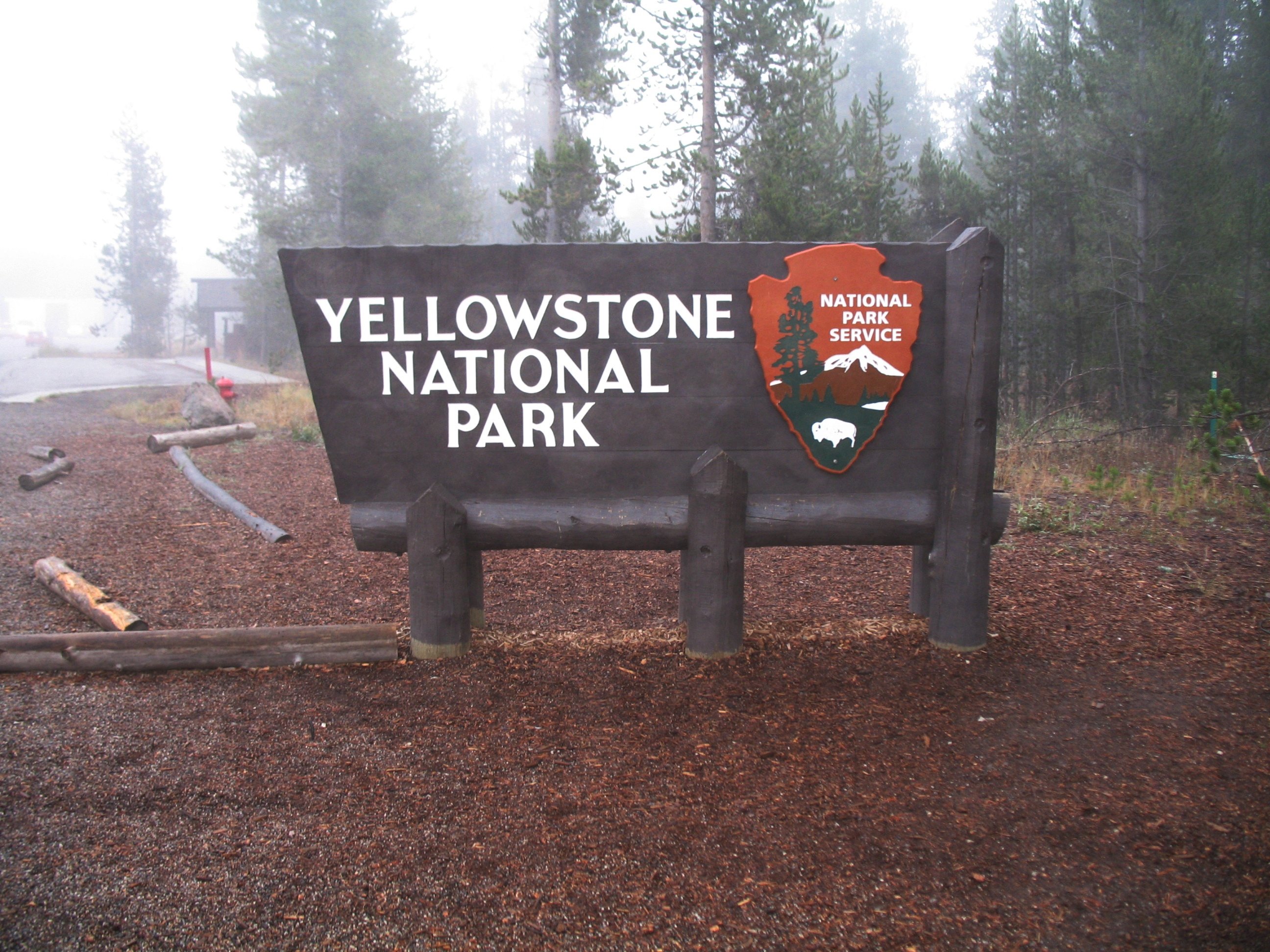 yellowstone001.jpg