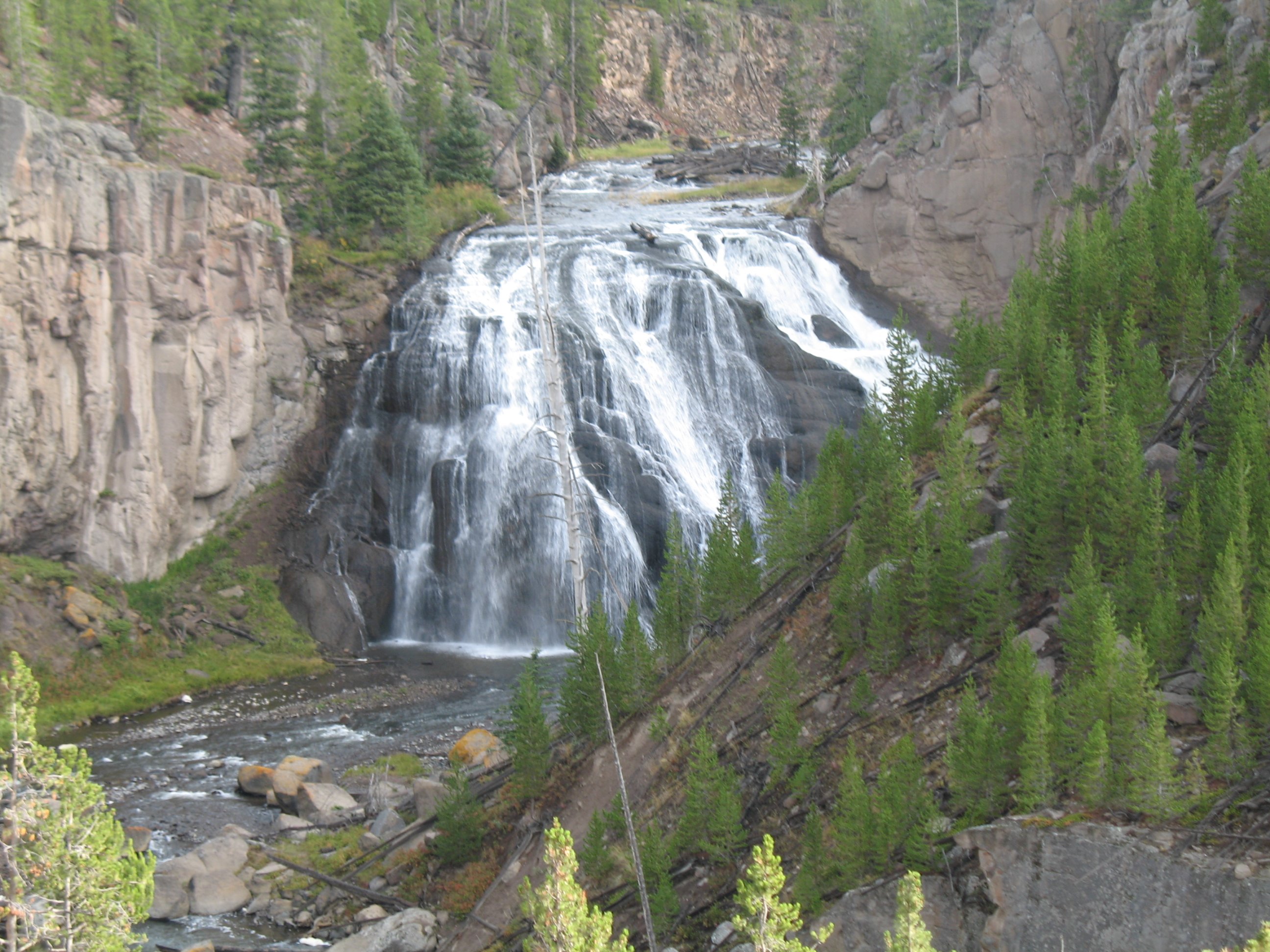 yellowstone032.jpg